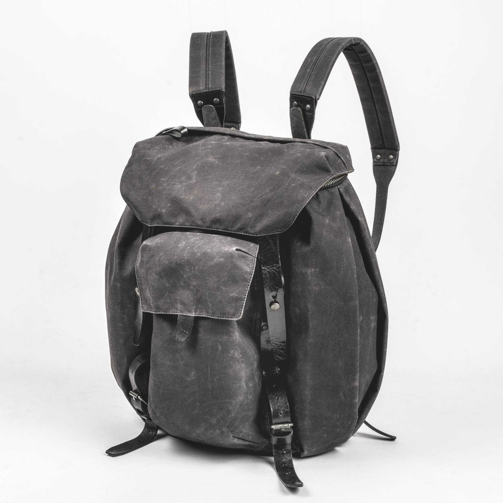 "REBEL" LIGHTWEIGHT BACKPACK Handmade camera bags, backpacks, daily bags & watch straps