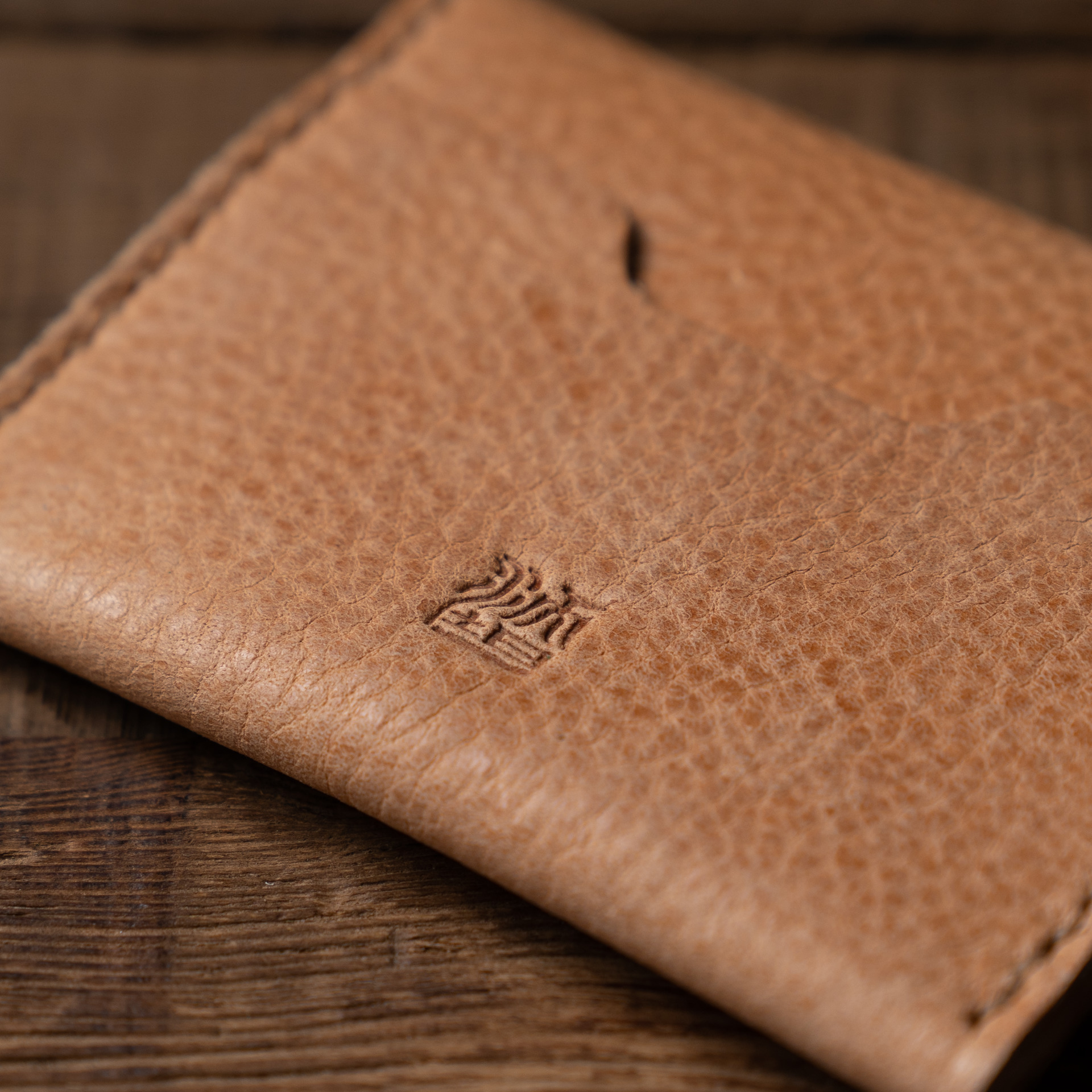 Vegetable tanned leather coin pouch