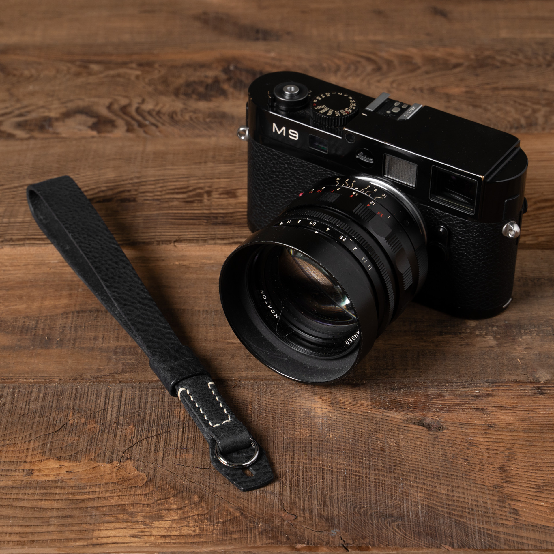 Full Leather Camera Wrist Strap 000 (Cura Split Ring)
