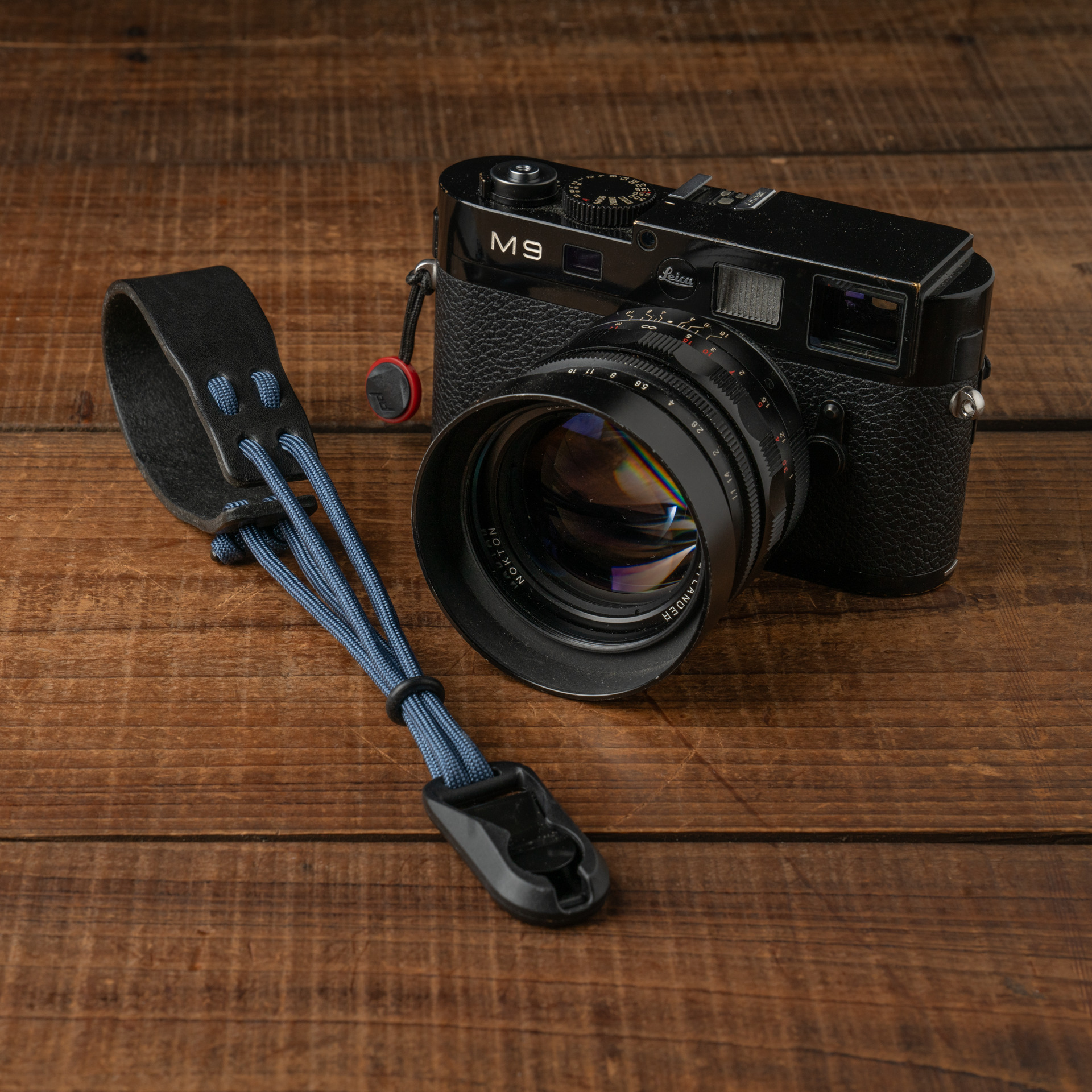 「Parashooter パラシューター」カメラ用ハンドストラップ 014（ピークデザイン「アンカーリンクス」）