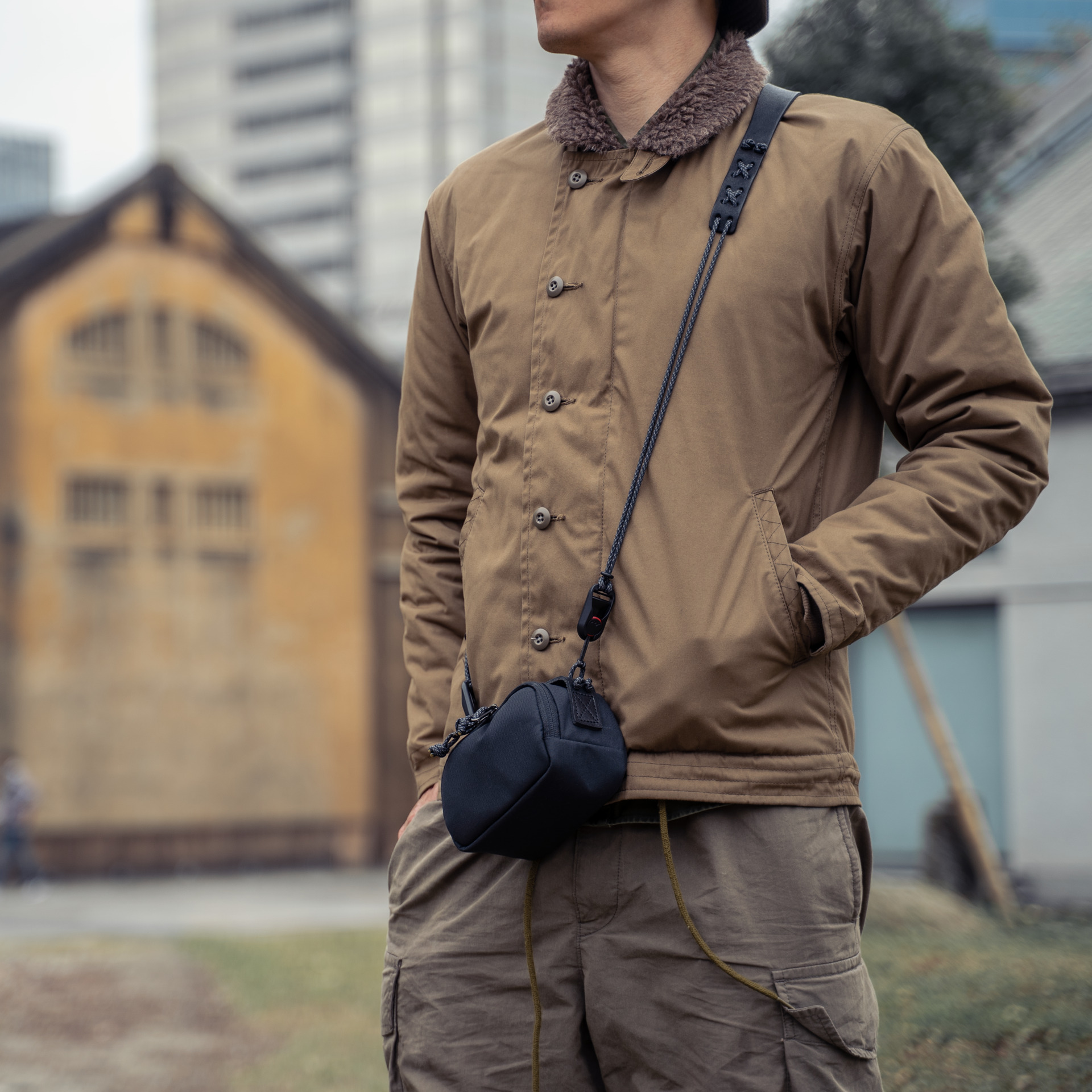Portable Camera Pouch M
