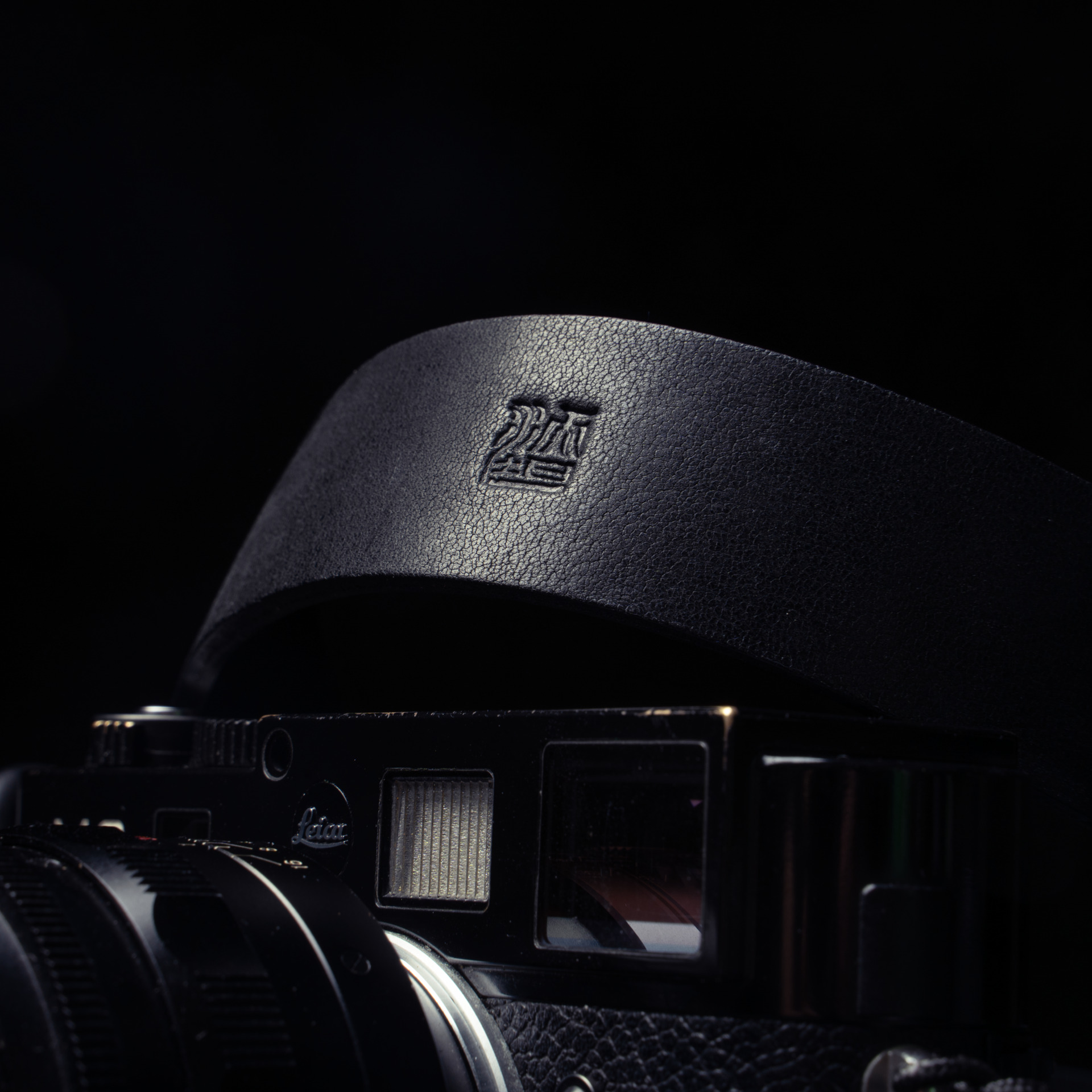 Premium Handcrafted Double-Sided Leather Strap Tapered 000 (Japan YKK Quick Release Buckle)