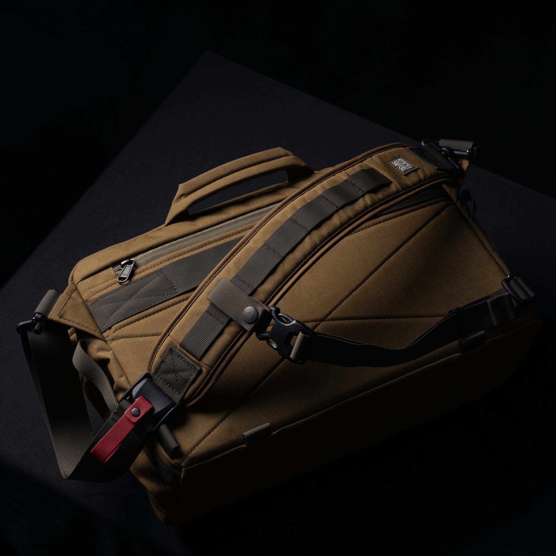 LIGHTNING RIDER V2 Sling Bag 13L