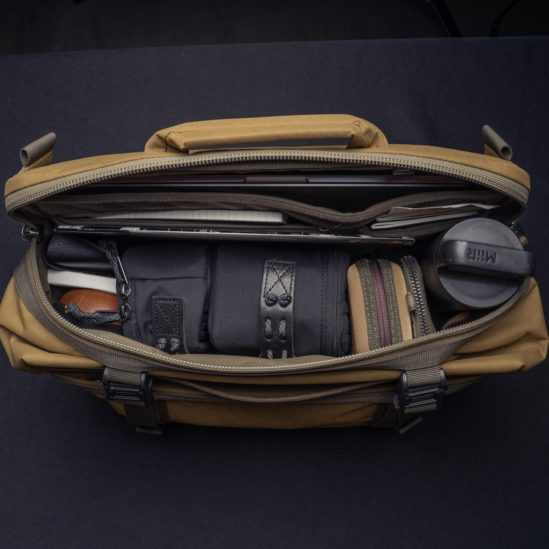 LIGHTNING RIDER V2 Sling Bag 13L