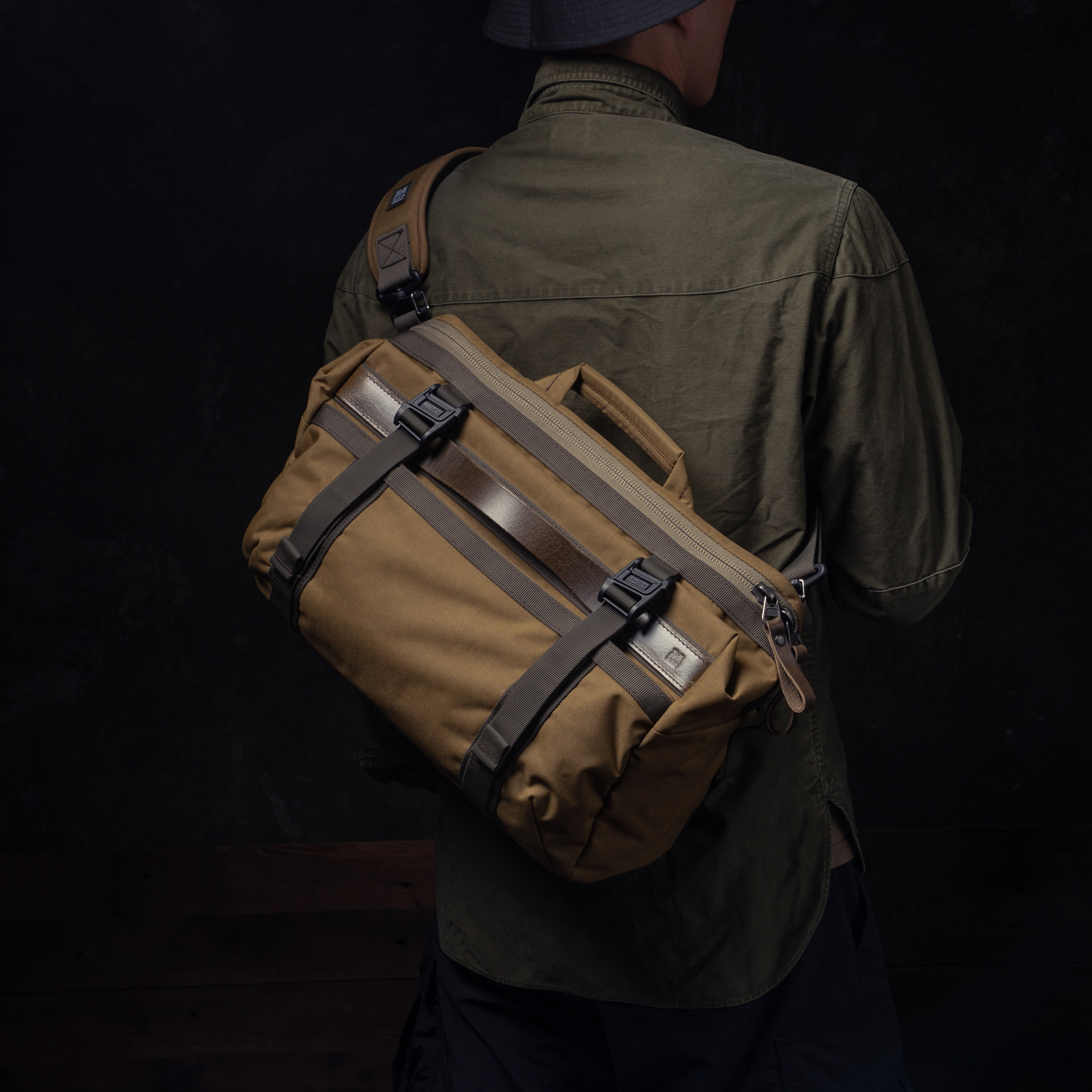 LIGHTNING RIDER V2 Sling Bag 13L