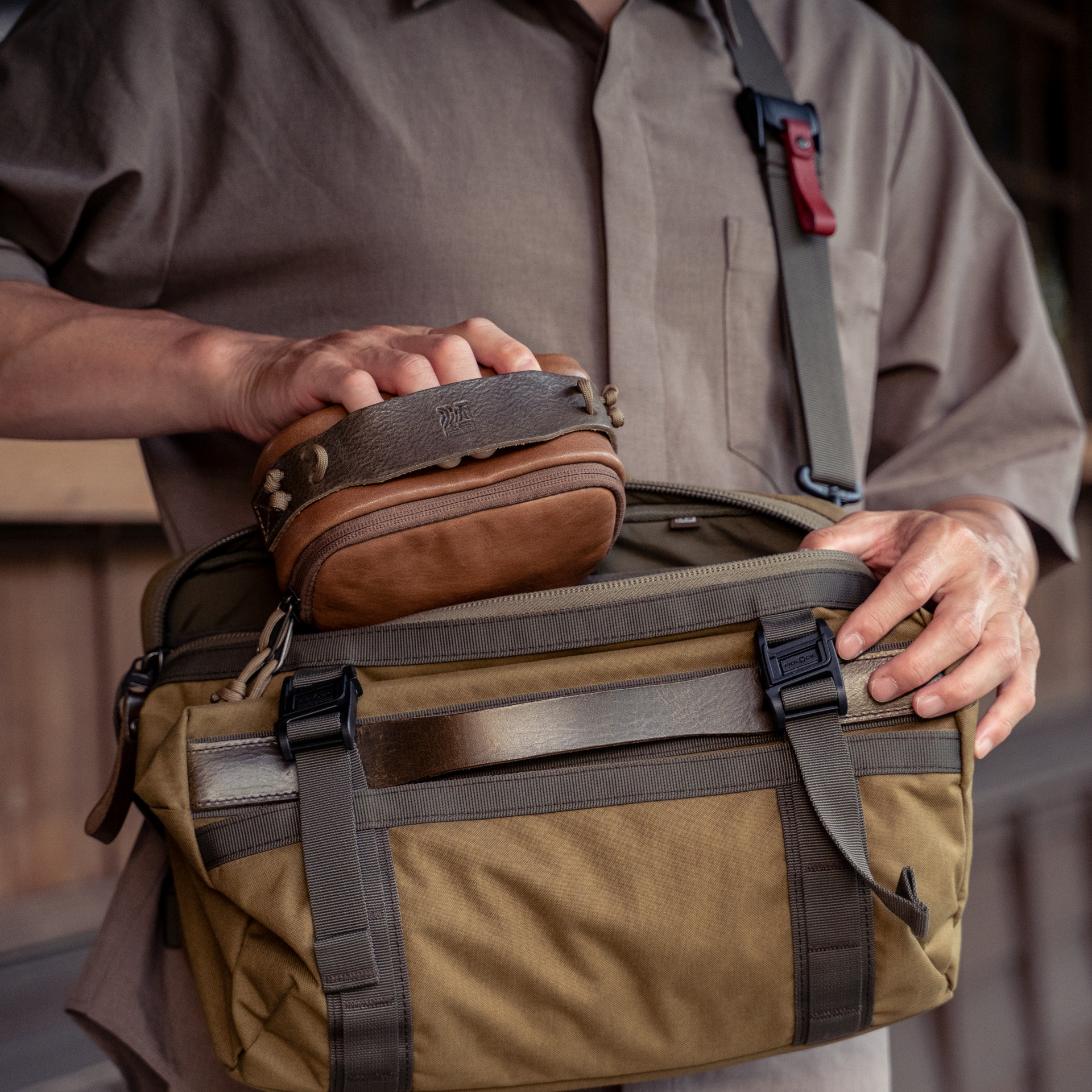 Full Leather Portable Camera Pouch ML