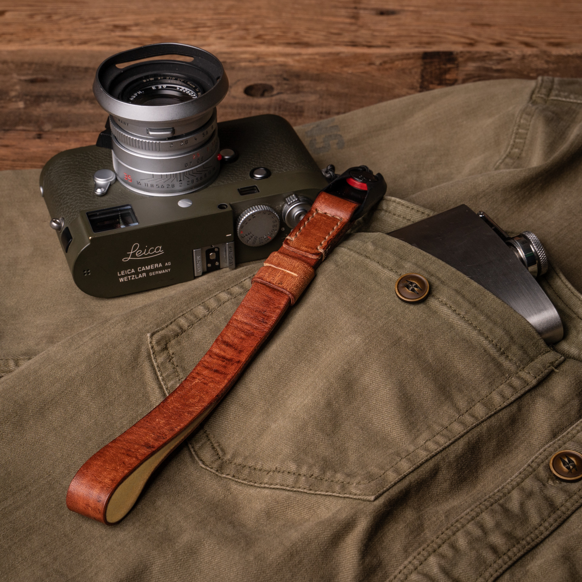 Hand Aged Leather Camera Wrist Strap 003 (Peak Design Anchor Link)