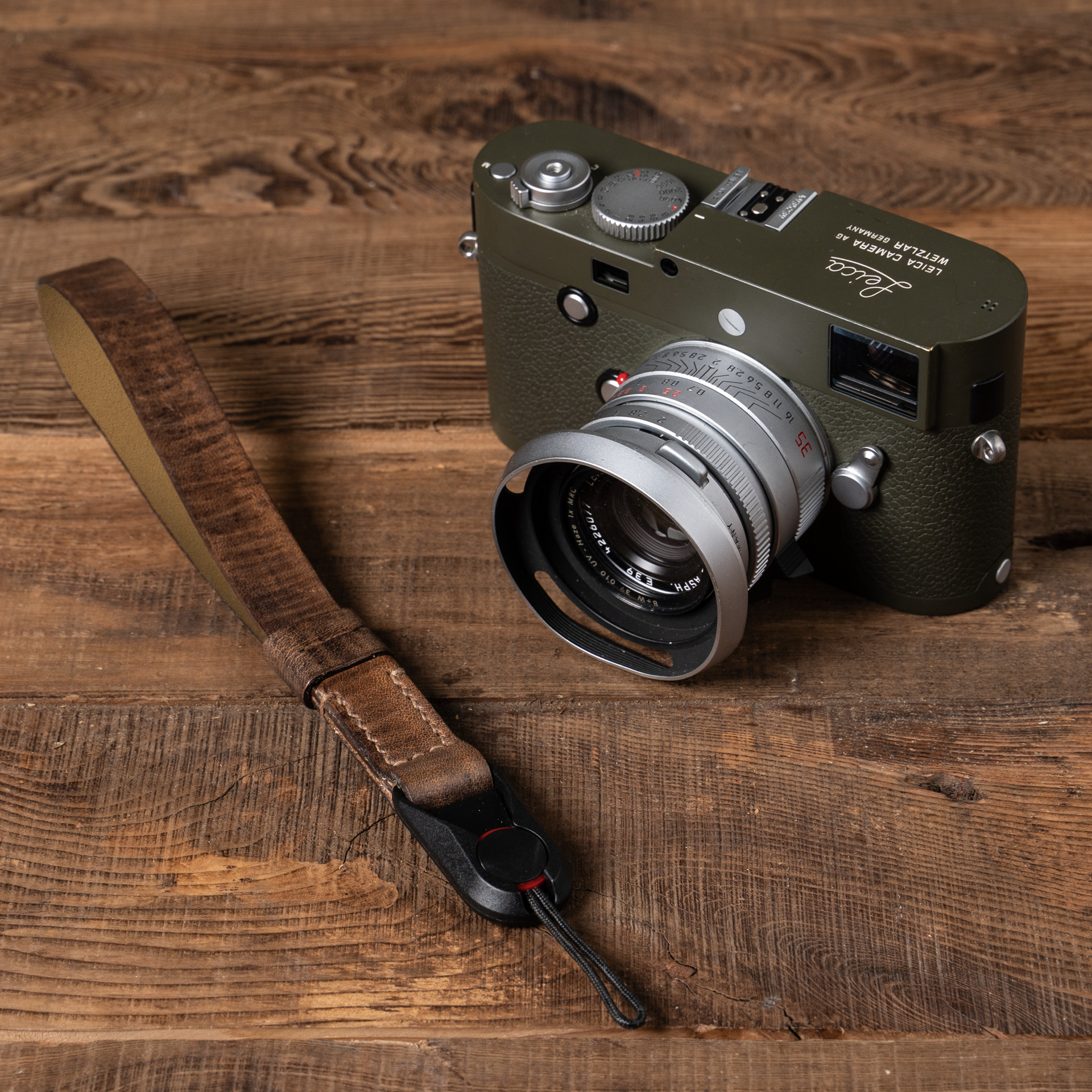 Hand Aged Leather Camera Wrist Strap 000 (Peak Design Anchor Link)