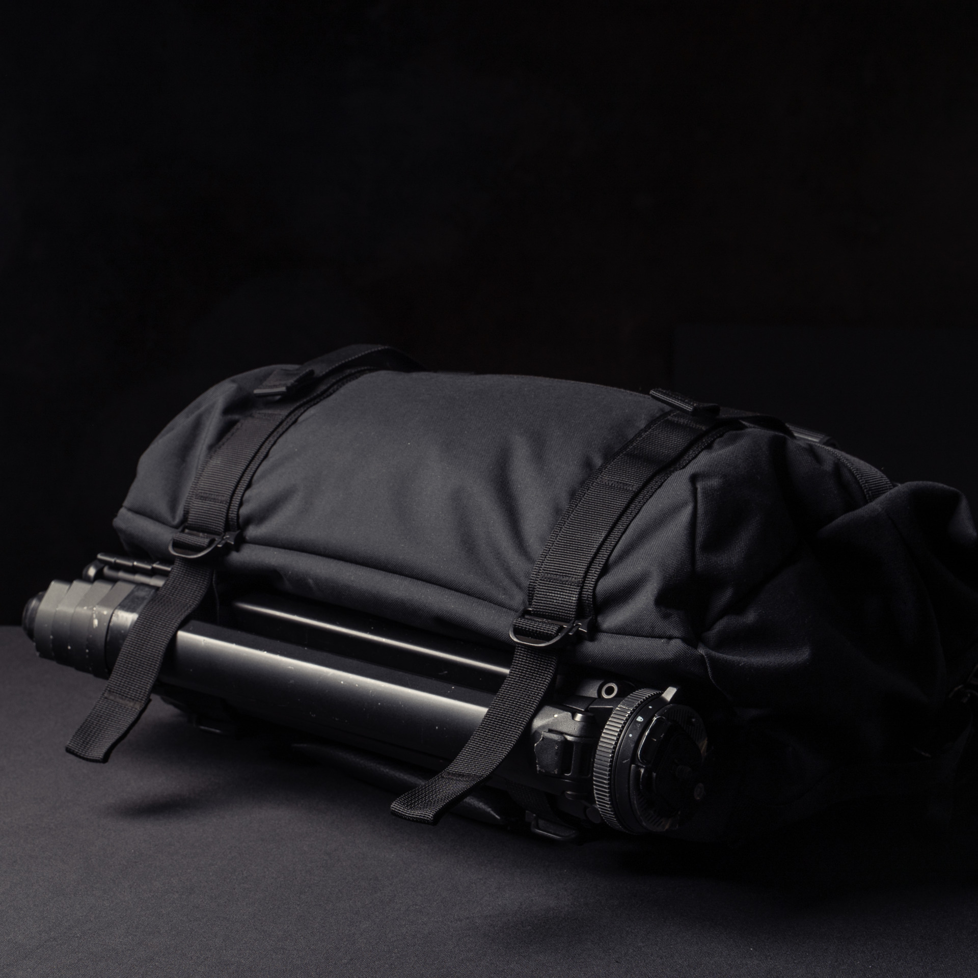 LIGHTNING RIDER V2 Sling Bag 13L