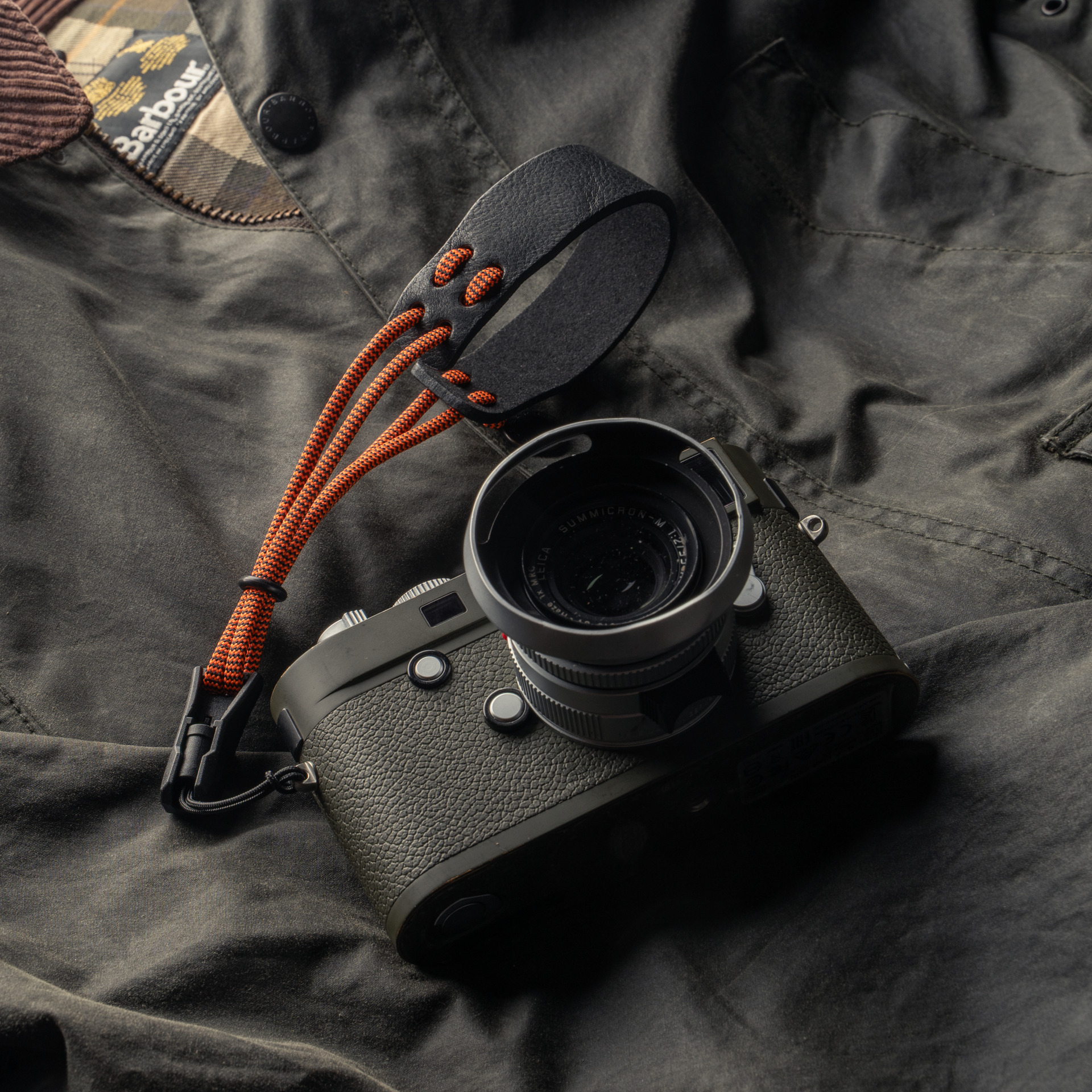 「Parashooter パラシューター」カメラ用ハンドストラップ 012（日本 YKK クイックリリースバックル）
