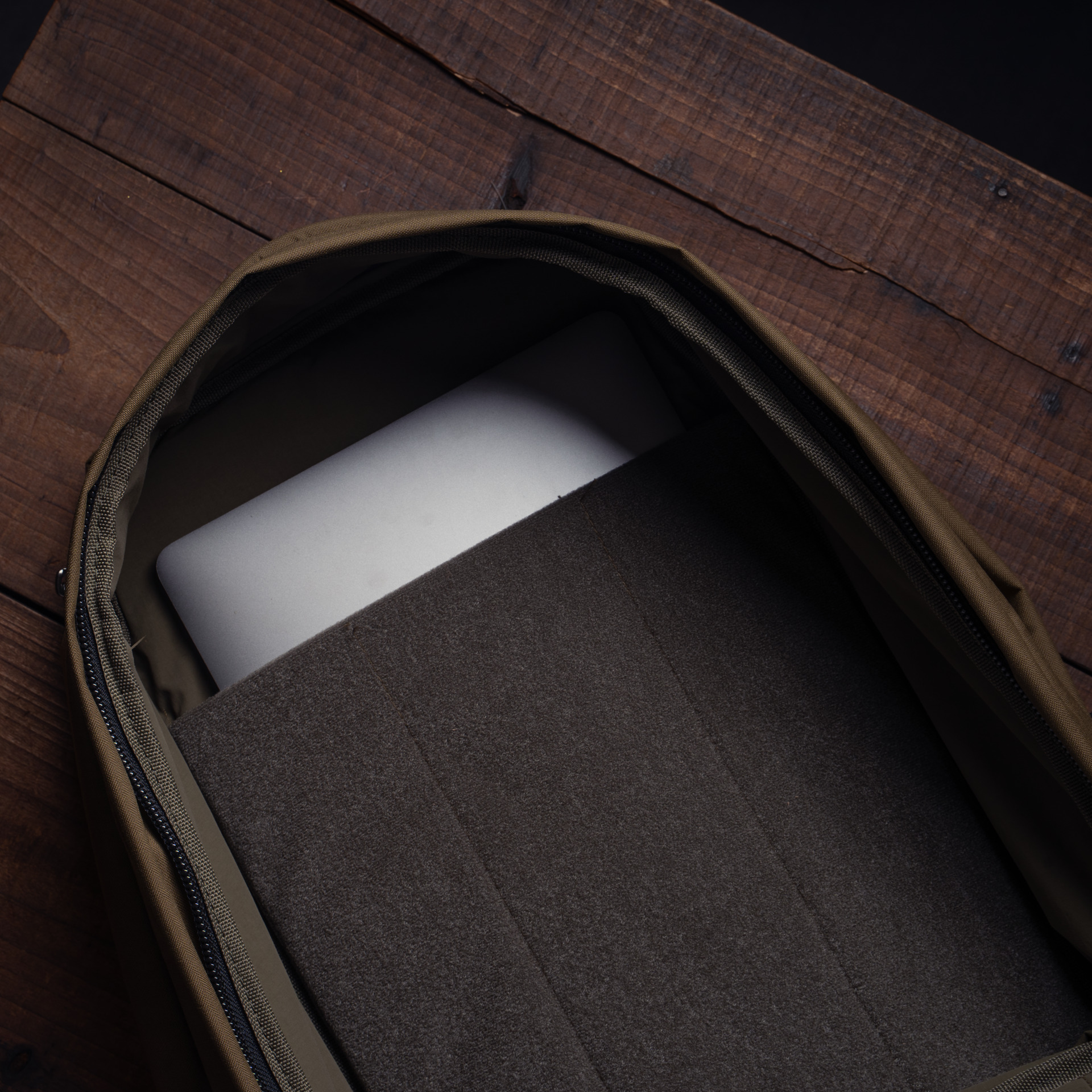 EasyPack 後背包 21L