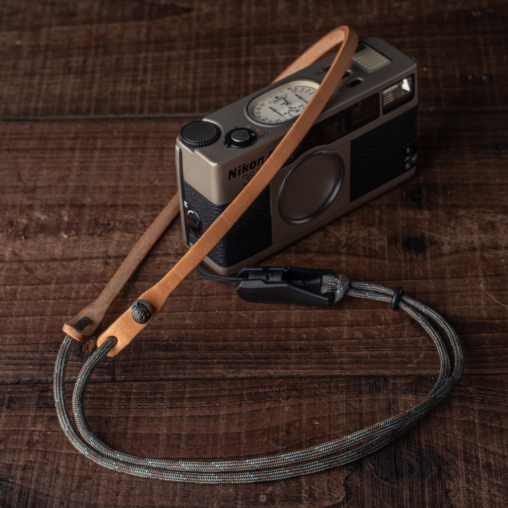 ParaShooter Phone/Camera Neck Strap 002