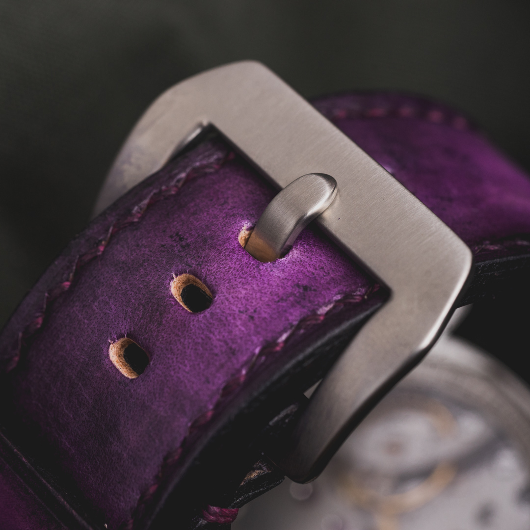 "CAMOUFLAGE" HAND-DYED COWHIDE LEATHER STRAP, MYSTIQUE PURPLE