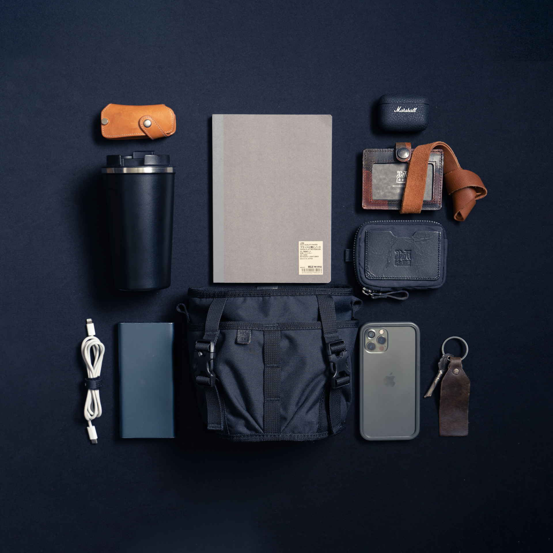 Canteener 多機能 EDC 巾着バッグ 2L - カメラバッグ & 日常用バッグ 