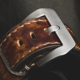 "CAMOUFLAGE" HAND-DYED COWHIDE LEATHER STRAP, BURNING SUN (for Apple Watch)