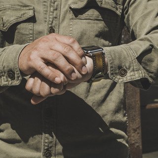 ARTIST 001 LEATHER WATCH STRAP, Swamp Green (for Apple Watch)