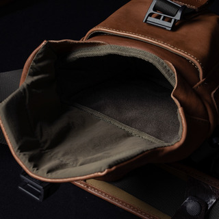 "PILOT" LEATHER TRAVEL CAMERA BAG 2L UPGRADED