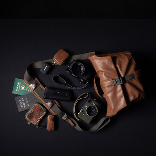 "PILOT" LEATHER TRAVEL CAMERA BAG 7L UPGRADED