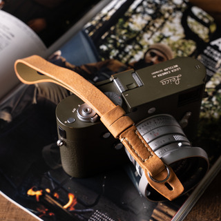 Full Leather Camera Wrist Strap 007 (Cura Split Ring)