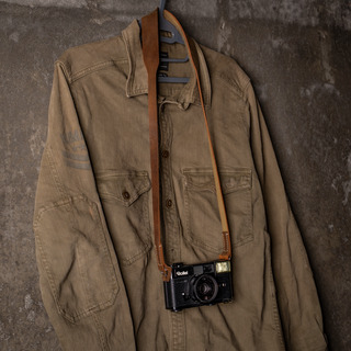 Full Leather Camera Neck Strap 006 Tapered (Cura Split Rings)