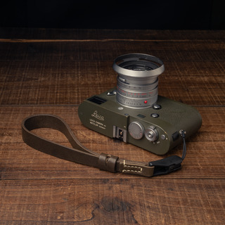 Premium Handcrafted Double-Sided Leather Wrist Strap 001 (Japan YKK Quick Release Buckle)