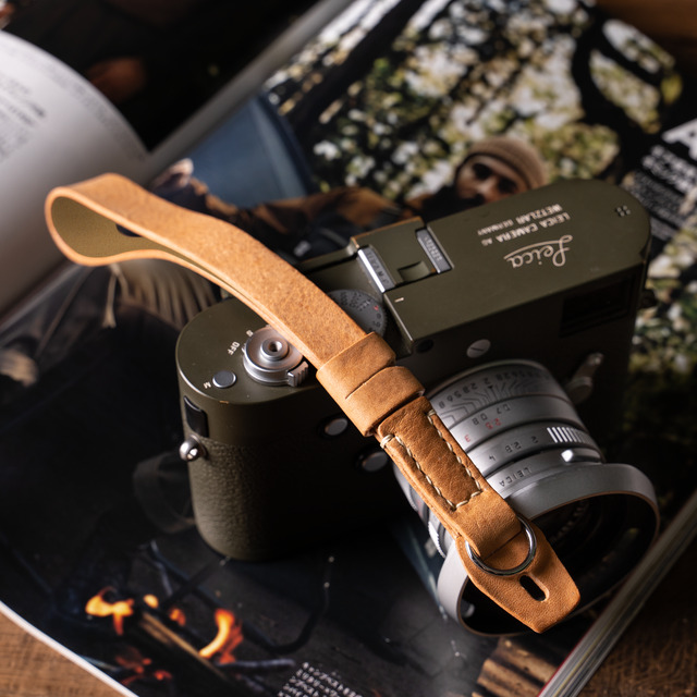 Full Leather Camera Wrist Strap 007 (Cura Split Ring)