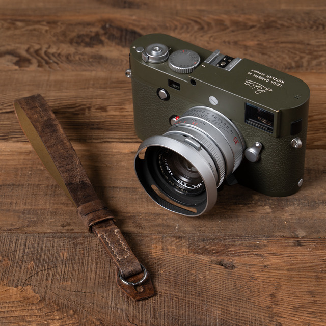 Hand Aged Leather Camera Wrist Strap 000 (Cura Split Ring)